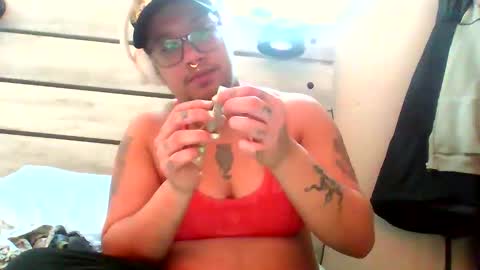 boypussy4lyfe online show from 12-18-25, 10:16