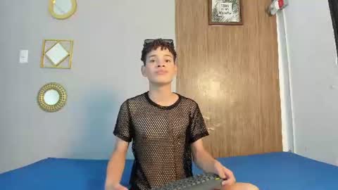 Snapshot of boys_hotparty chatting on 07-29-26, 07:23 ALEX - TAYLER -MIKE online show from 07-29-26, 07:23