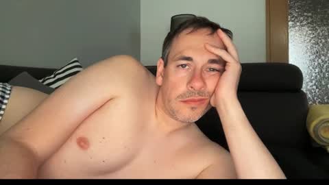 boytoyhh online show from 06-17-26, 06:31