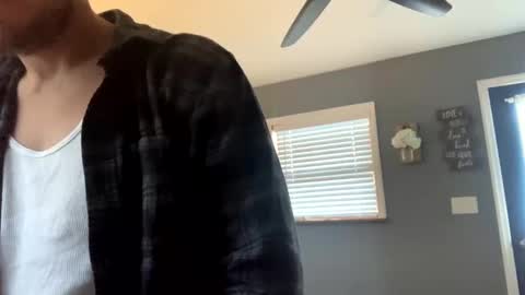 Snapshot of boytoy8969 chatting on 12-14-24, 01:05 boytoy8969 online show from 12-14-24, 01:05