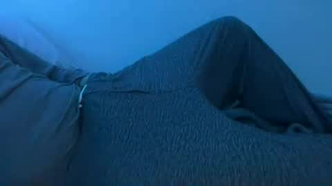 Snapshot of boytoybenny chatting on 07-13-26, 07:33 BoyToyBenny online show from 07-13-26, 07:33