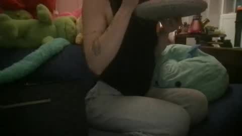 Snapshot of boywithbug chatting on 02-04-25, 12:19 boywithbug online show from 02-04-25, 12:19