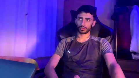 Snapshot of boyzinm2 chatting on 09-15-25, 06:02 boyzinm2 online show from 09-15-25, 06:02