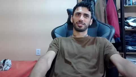 boyzinm2 online show from 03-17-26, 12:08