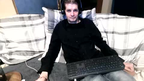 Snapshot of bponie1 chatting on 01-17-26, 01:21 bponie1 online show from 01-17-26, 01:21