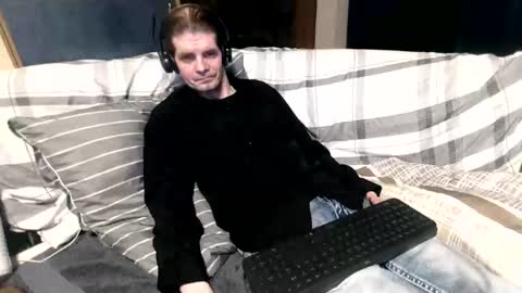 Snapshot of bponie1 chatting on 02-11-26, 04:28 bponie1 online show from 02-11-26, 04:28