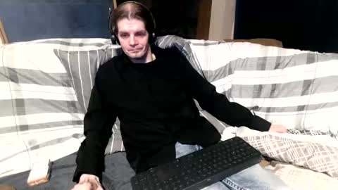 Snapshot of bponie1 chatting on 02-21-26, 01:39 bponie1 online show from 02-21-26, 01:39