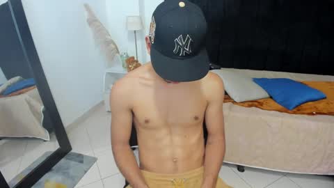 Snapshot of brad_usma chatting on 02-19-25, 04:12 BRAD USMA online show from 02-19-25, 04:12