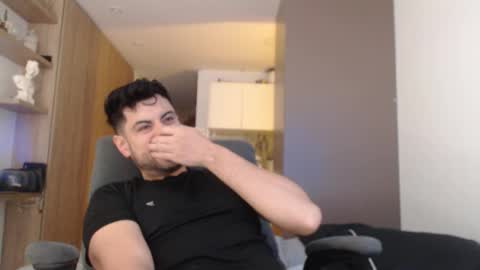 Bradley online show from 10-24-25, 06:37