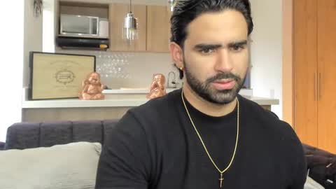 bradleymartin7 online show from 11-09-25, 04:38