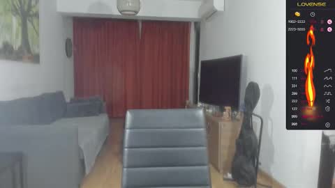 Snapshot of bradryder__ chatting on 11-17-25, 04:51 Call me Alex online show from 11-17-25, 04:51