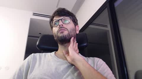 Snapshot of brads91 chatting on 09-27-25, 06:24 brads online show from 09-27-25, 06:24