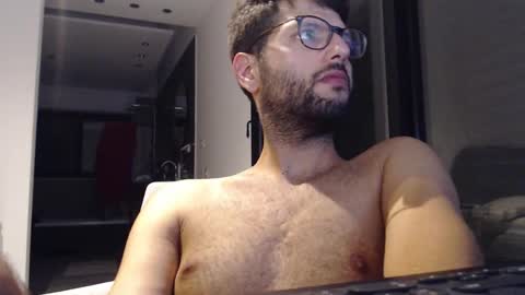 Snapshot of brads91 chatting on 10-27-25, 11:09 brads online show from 10-27-25, 11:09