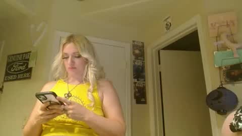 i am a naughty jedi knight online show from 04-23-26, 01:51