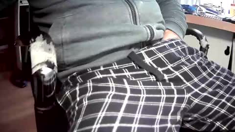 Snapshot of bram27370 chatting on 02-03-25, 06:45 bram27370 online show from 02-03-25, 06:45