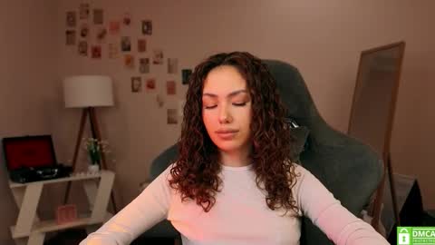 Lilly online show from 10-31-25, 01:56