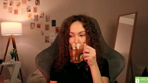 Lilly online show from 11-11-25, 12:38