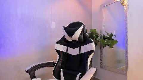 Brand  online show from 04-10-26, 11:37