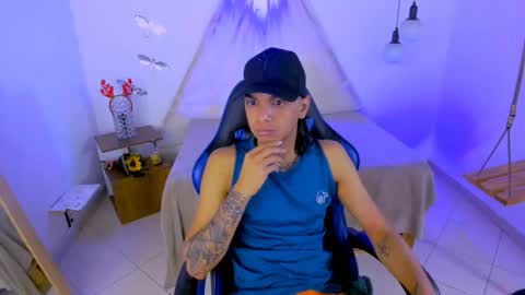 B R A N D online show from 12-23-25, 04:43