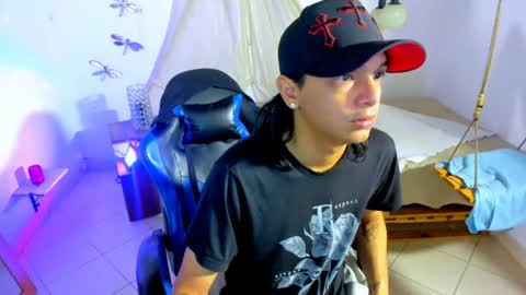 Snapshot of brand_hades chatting on 07-17-26, 01:12 B R A N D online show from 07-17-26, 01:12