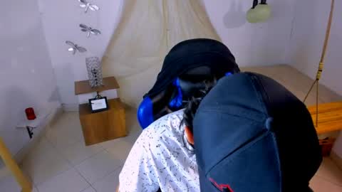 Snapshot of brand_hades chatting on 08-06-26, 01:29 B R A N D online show from 08-06-26, 01:29