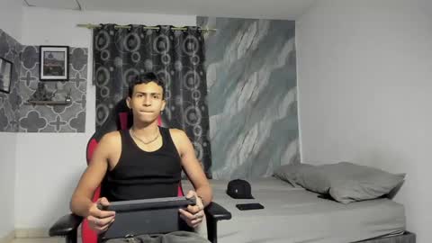 brandom_brook online show from 05-25-26, 04:18