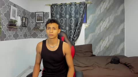 Snapshot of brandom_brook chatting on 06-08-26, 04:13 brandom_brook online show from 06-08-26, 04:13