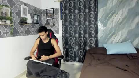 Snapshot of brandom_brook chatting on 06-21-26, 04:48 brandom_brook online show from 06-21-26, 04:48
