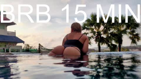 Belle  online show from 12-26-24, 04:53