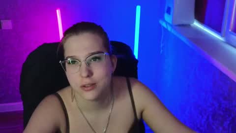 Belle  online show from 02-09-25, 04:57