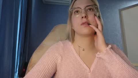 Belle  online show from 10-23-25, 06:56