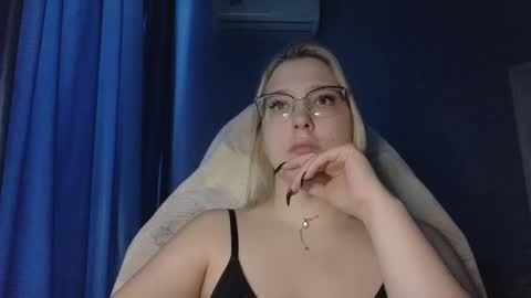 Belle  online show from 11-14-25, 08:46