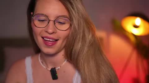 Alex online show from 07-28-26, 04:19