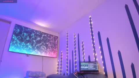 Instagram             twitter BRAN LOPEZ  online show from 11-14-25, 03:44