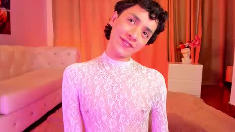   online show from 11-17-25, 10:04