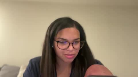 Snapshot of bratafterhours chatting on 03-27-26, 01:33 bratafterhours online show from 03-27-26, 01:33