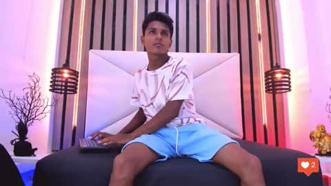 bratt_wolft_ online show from 12-20-25, 11:17