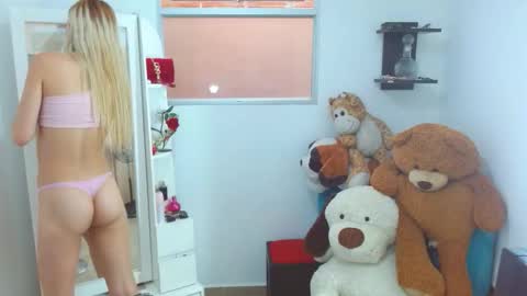 bratz xx118 online show from 03-06-26, 06:59