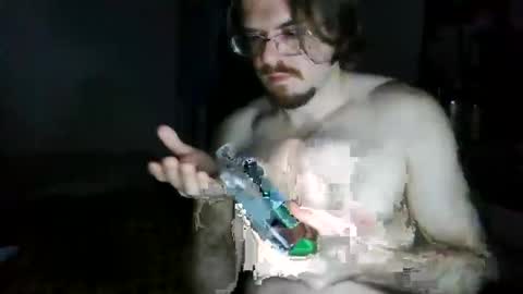 Snapshot of braveleowell chatting on 09-28-25, 03:17 braveleowell online show from 09-28-25, 03:17