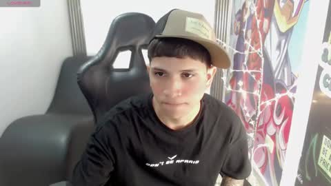 Snapshot of brayan_lopezz chatting on 01-27-25, 12:37 BRAYAN online show from 01-27-25, 12:37