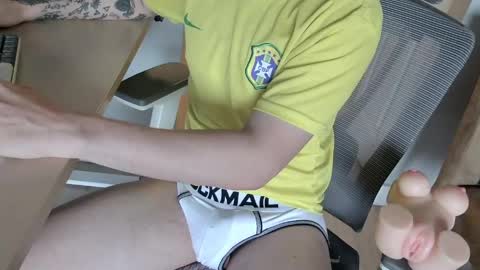 brazilian_hunger online show from 05-31-26, 04:14