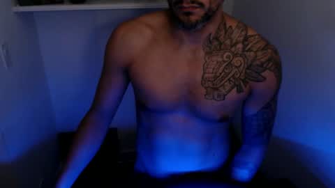 break_dusk online show from 12-17-25, 03:23