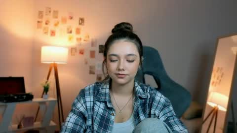 Rachel online show from 04-21-26, 07:39