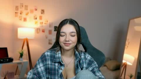 Rachel online show from 04-22-26, 07:37