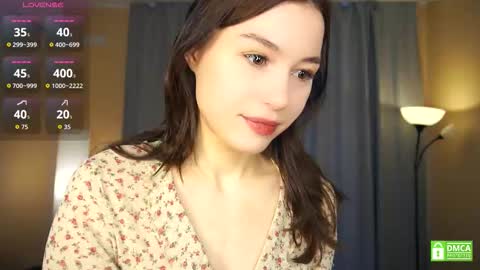 Mia Bunyard online show from 12-15-25, 07:01