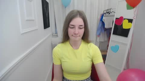 Snapshot of bree_sky chatting on 04-25-26, 01:14 Bree online show from 04-25-26, 01:14