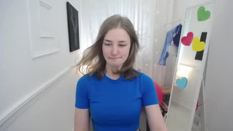 Snapshot of bree_sky chatting on 05-06-26, 11:15 Bree online show from 05-06-26, 11:15