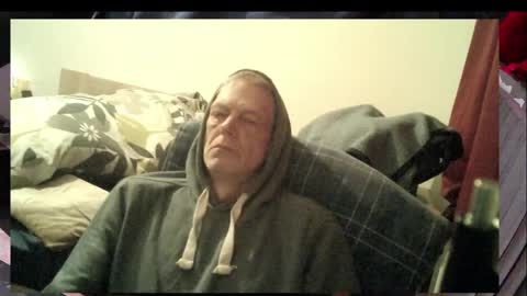 Snapshot of bremer64 chatting on 03-07-26, 07:11 bremer64 online show from 03-07-26, 07:11