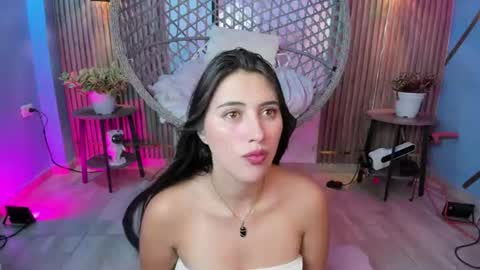 Snapshot of brenda1307 chatting on 06-23-26, 09:46 Brenda moris online show from 06-23-26, 09:46