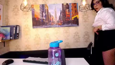 Snapshot of brenda_levine chatting on 07-22-26, 11:46 Brenda online show from 07-22-26, 11:46